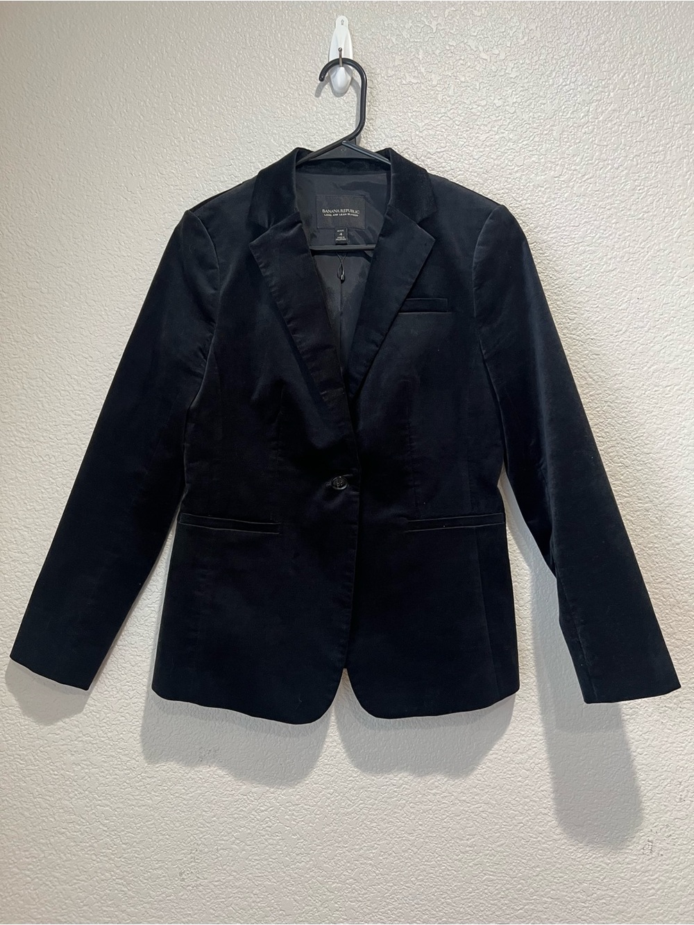 Banana Republic Velvet Black Blazer, 4P